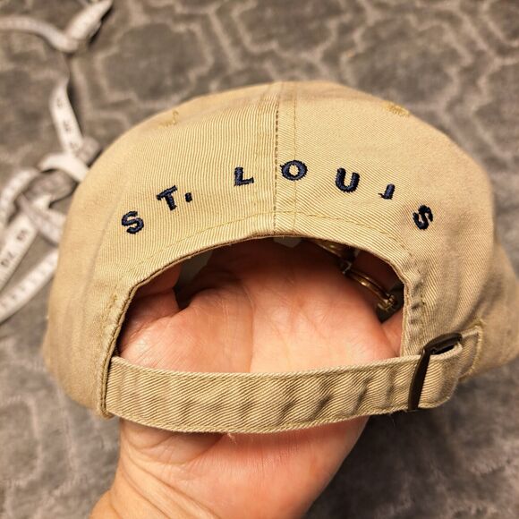 VINTAGE HARD ROCK CAFE ST LOUIS BALL CAP MENS SIZE OSFA BEIGE STRAPBACK HAT NOS - Picture 4 of 7